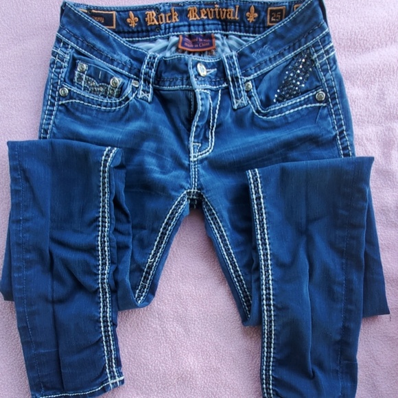 Jeans - Picture 3 of 3